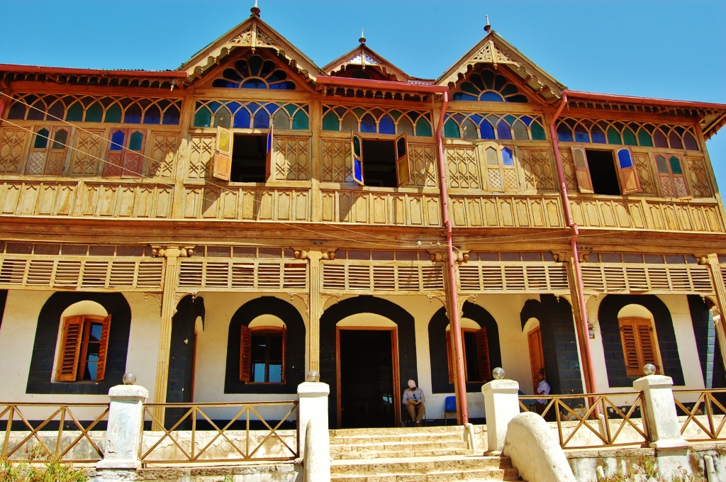 harar old palace building | connect ethiopia tour